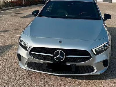 Usata Mercedes A250 160 CV (117 kW) 2020 Grigio Utilitaria