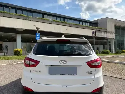 Usata Hyundai ix35 115 CV (84 kW) 2014 Bianco SUV