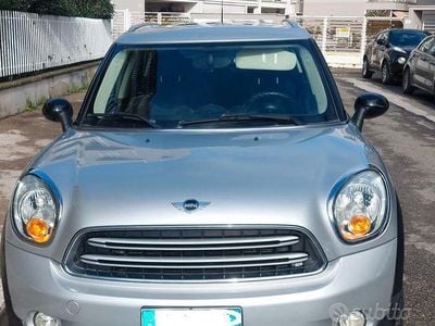 Usata Mini Cooper D Countryman 111 CV (81 kW) 2015 Grigio SUV