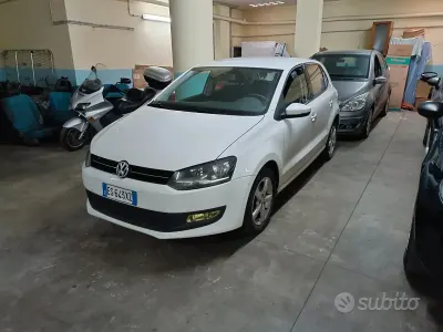 Usata VW Polo Trendline 75 CV (55 kW) 2014 Bianco Berlina