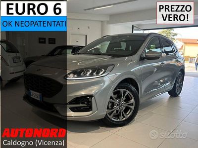 Usata Ford Kuga ST-Line 120 CV (88 kW) 2022 Grigio SUV