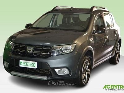 Usata Dacia Sandero Stepway 90 CV (66 kW) 2018 Gray Berlina