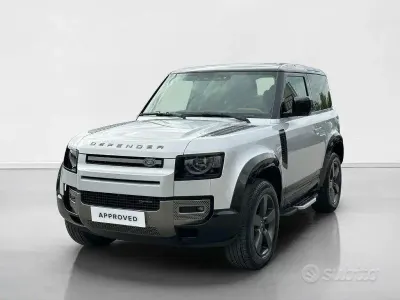 Usata Land Rover Defender 249 CV (183 kW) 2022 Grigio SUV