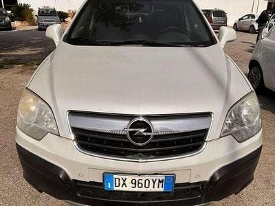 Usata Opel Antara Cosmo 150 CV (110 kW) 2009 Bianco SUV