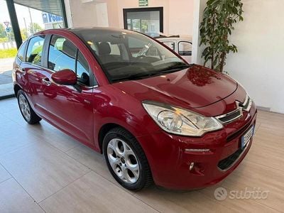 Begagnad Citroën C3 Exclusive 82 HK (60 kW) 2014 Röd Sedan