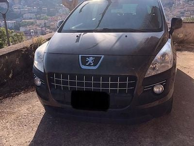Usata Peugeot 3008 112 CV (82 kW) 2012 Marrone Station wagon