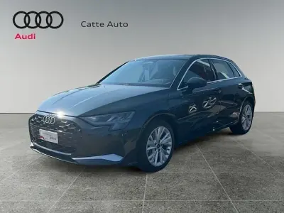 Nuova Audi A3 Advanced 150 CV (110 kW) 2026 Grigio manhattan metallizzato