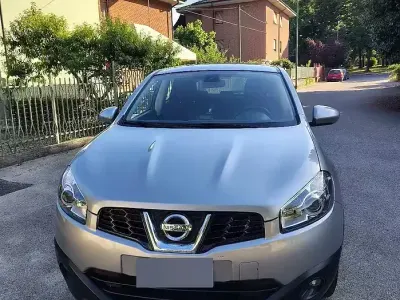 Usata Nissan Qashqai 106 CV (77 kW) 2010 Grigio SUV