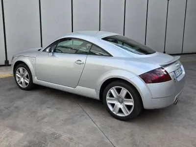 Usata Audi TT Sport 179 CV (131 kW) 2003 Argento Coupé