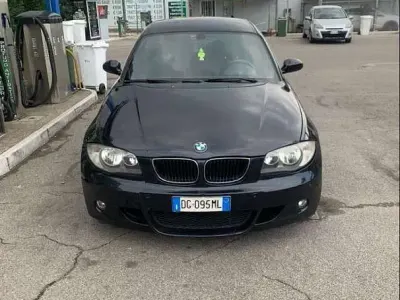 Usata BMW 120 M Sport 170 CV (125 kW) 2007 Blu/azzurro Utilitaria