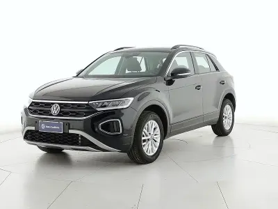 Usata VW T-Roc Life 150 CV (110 kW) 2024 Nero SUV