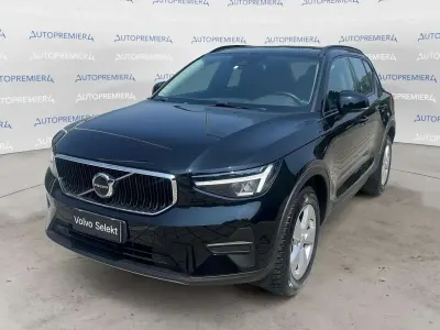 Usata Volvo XC40 129 CV (94 kW) 2022 Nero SUV
