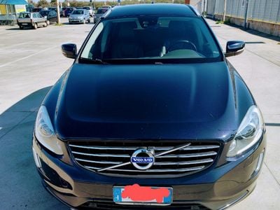 Usata Volvo XC60 Summum 190 CV (139 kW) 2016 Blu SUV