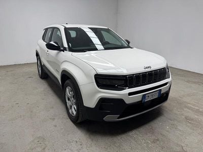 Begagnad Jeep Avenger Altitude 101 HK (74 kW) 2023 Vit SUV