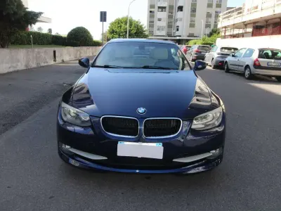Usata BMW 320 Cabriolet 184 CV (135 kW) 2010 Blu/azzurro Cabrio
