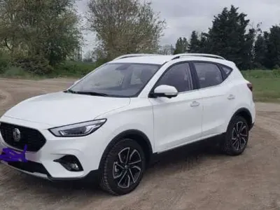 Usata MG ZS Luxury 111 CV (81 kW) 2024 SUV
