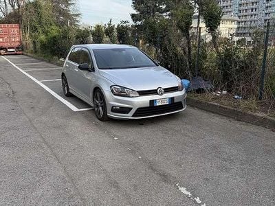 Usata VW Golf VII Highline 110 CV (80 kW) 2016 Berlina