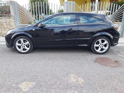 Opel Astra GTC