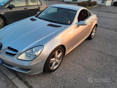 Usata Mercedes SLK350 272 CV (200 kW) 2004 Grigio Cabrio