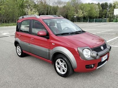 Usata Fiat Panda Cross 60 CV (44 kW) 2010 Rosso Utilitaria