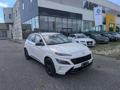 Usata Hyundai Kona 136 CV (100 kW) 2021 Bianco SUV