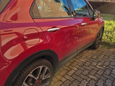 Begagnad Fiat 500 Cross 120 HK (88 kW) 2021 Röd Halvkombi