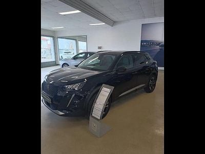 Usata Peugeot e-2008 Allure 100 kW (136 CV) 2022 Nero SUV