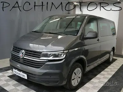 Usata VW Multivan Trendline 150 CV (110 kW) 2020 Grigio Monovolume