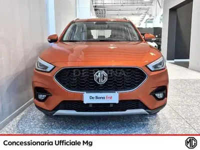 Usata MG ZS Luxury 106 CV (77 kW) 2023 Arancione SUV