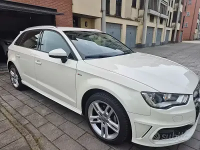 Usata Audi A3 S-Line 110 CV (80 kW) 2015 Bianco Berlina