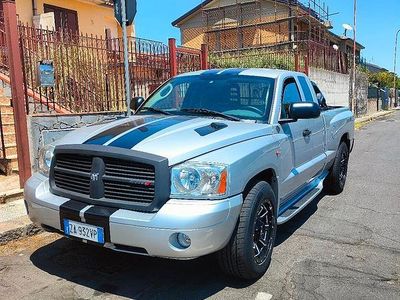 Usata Dodge Dakota 2005 Grigio Pick-up