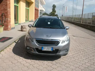 Usata Peugeot 2008 Active 68 CV (50 kW) 2013 Argento SUV