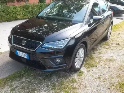Usata Seat Arona Style 90 CV (66 kW) 2021 Nero SUV