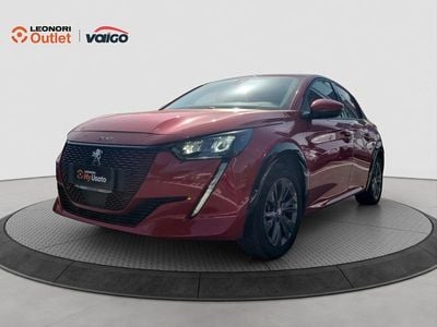 Usata Peugeot 208 Allure 100 kW (136 CV) 2022 Rosso Utilitaria