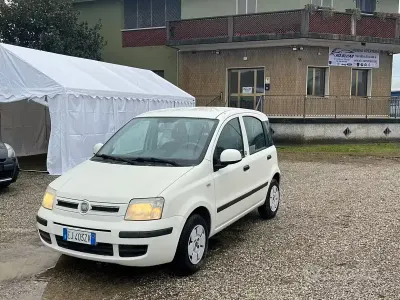 Usado Fiat Panda Emotion 75 HP (55 kW) 2011 Branco Citadino