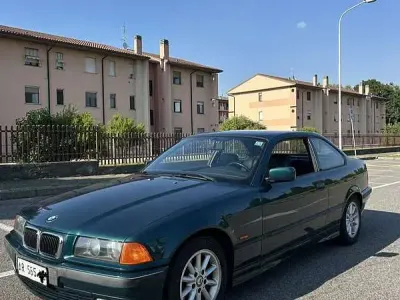 Usata BMW 318 140 CV (102 kW) 1997 Coupé