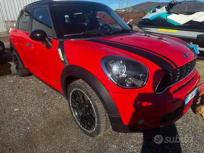 Usata Mini Cooper D Countryman 143 CV (105 kW) 2012 Rosso SUV