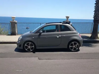 Usata Abarth 595C Turismo 145 CV (106 kW) 2012 Argento Cabrio