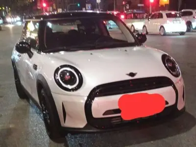 Usata Mini Cooper Classic 136 CV (100 kW) 2024 Utilitaria