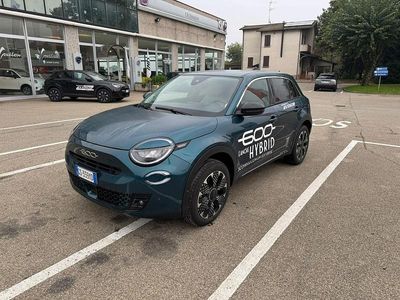 Usata Fiat 600 La Prima 100 CV (73 kW) 2024 Blu SUV