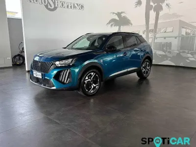 Usata Peugeot 2008 Allure 100 CV (73 kW) 2025 Blu SUV