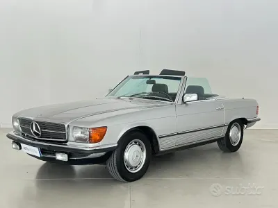 Usata Mercedes SL380 218 CV (160 kW) 1981 Grigio Cabrio