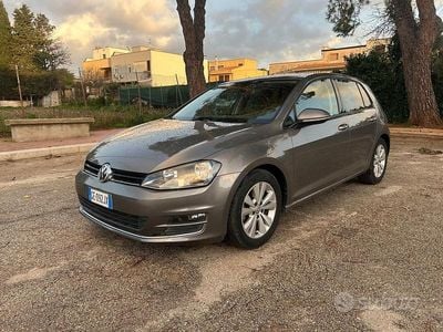 Usata VW Golf VII Highline 104 CV (76 kW) 2013 Grigio Berlina