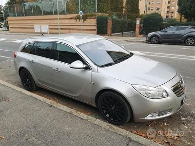 Usata Opel Insignia 160 CV (117 kW) 2012 Grigio Station wagon