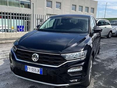 Usata VW T-Roc Style 116 CV (85 kW) 2019 Nero SUV