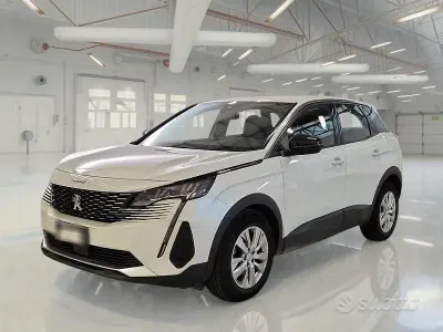 Usata Peugeot 3008 Active 131 CV (96 kW) 2022 Bianco SUV