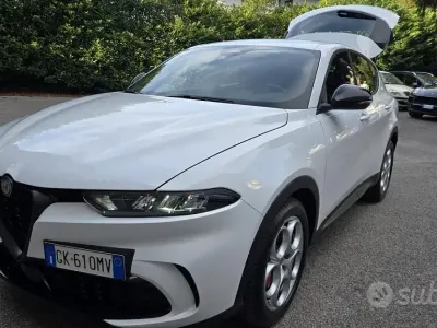 Usata Alfa Romeo Tonale Ti 131 CV (96 kW) 2023 Bianco SUV