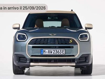 Uusi Mini Countryman Classic 122 HP (89 kW) 2026 Hopea Katumaasturi