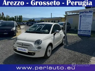 Begagnad Fiat 500 Lounge 69 HK (50 kW) 2014 Vit Halvkombi