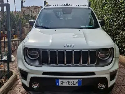 Usata Jeep Renegade Limited 120 CV (88 kW) 2019 Bianco SUV